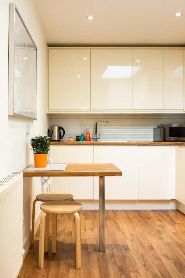 Luxury Morningside With Patio Ferienhaus *