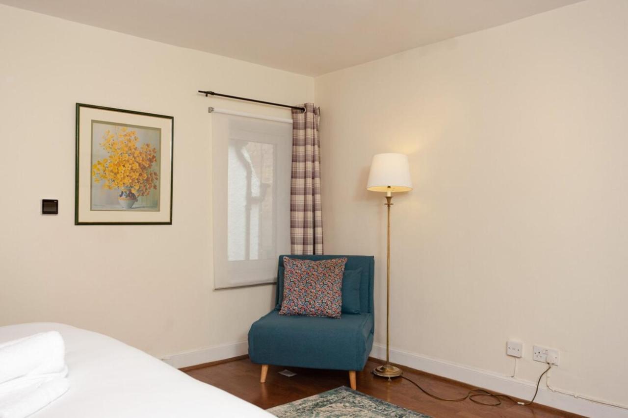 Ferienhaus Luxury Morningside With Patio Edinburgh